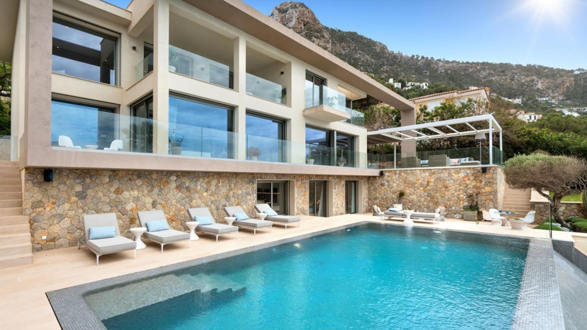 Stylish Hideaway On Mallorca Coast Andratx